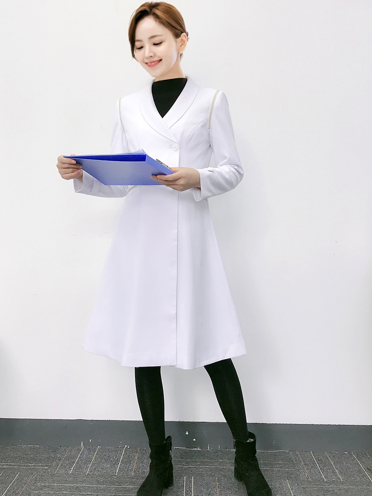 Wysokiej klasy koreański styl  – Medical Lab Years recenzja i cena